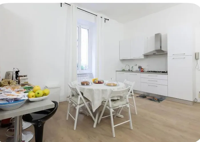 Homestay Elegant With Private Bathroom *